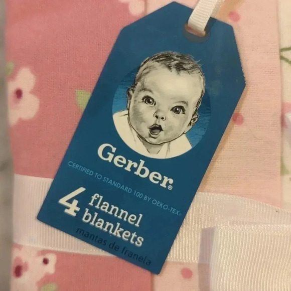 GERBER 4 pack flannel blankets - Picture 3 of 5